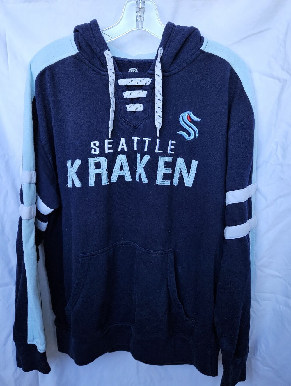 Seattle Kracken Hockey Hoodie L